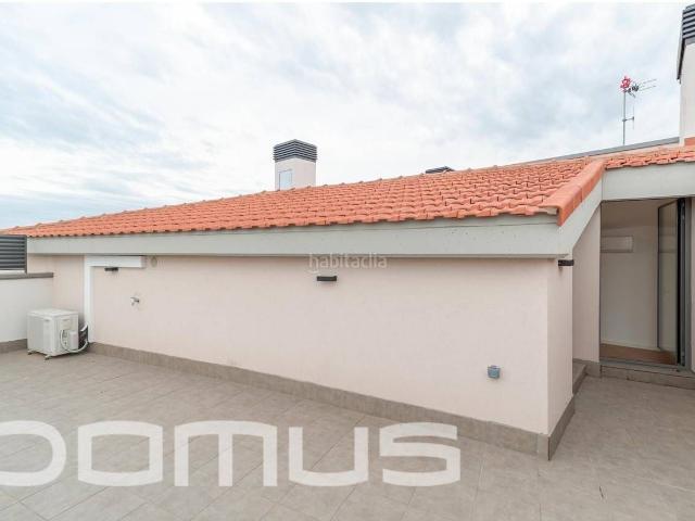 Ático en venta en Prat de Llobregat El, Eixample Sud La Barceloneta. Magnífico ático dúplex en Venta seminuevo, se encuentra, en El Prat de Llobregat. Áticos Prat de Llobregat.