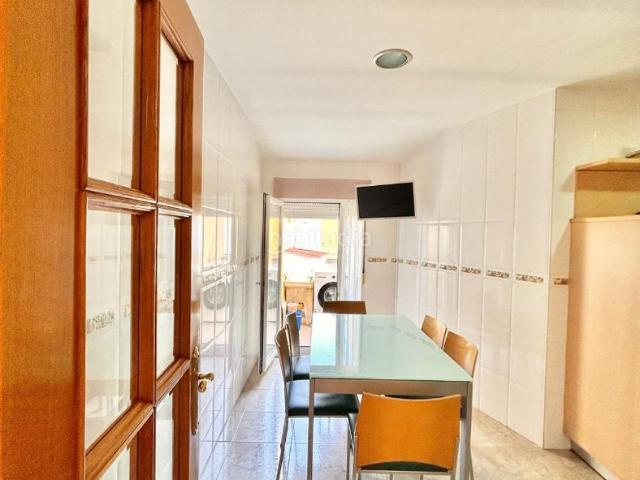 Ático en venta en Ribeira, Santa Uxía de Ribeira. Se vende ático con terraza en la zona de Coroso. Áticos.
