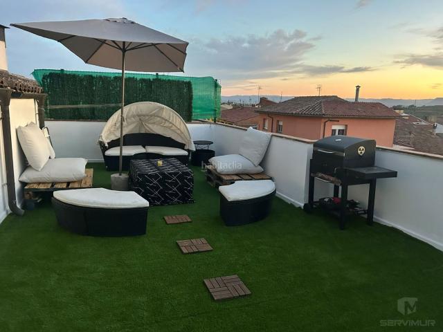 Ático en venta en Roda de Ter. Ático dúplex con terraza. Áticos Roda de.