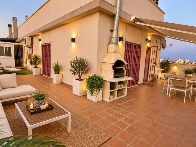 Ático en Venta en Roquetas Pueblo