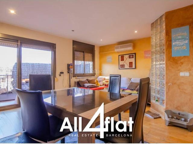 Ático en venta en Rubí, Centre. ÁTICO EN VENTA EN RUBÍ CON TERRAZA PRIVADA, 3 HABITACIONES Y 1 BAÑO. Áticos.