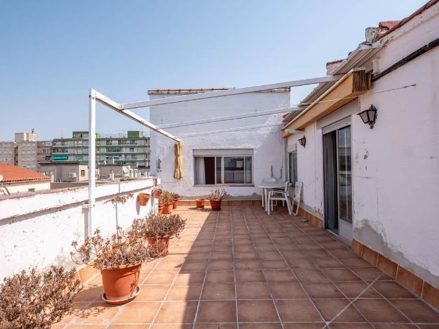 Ático en Venta en Ruiseñores