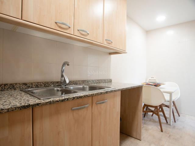Ático en venta en Sant Adrià de Besòs, Sant Adrià Nord. OPORTUNIDAD EN CALLE RICART. Áticos Sant Adrià de.