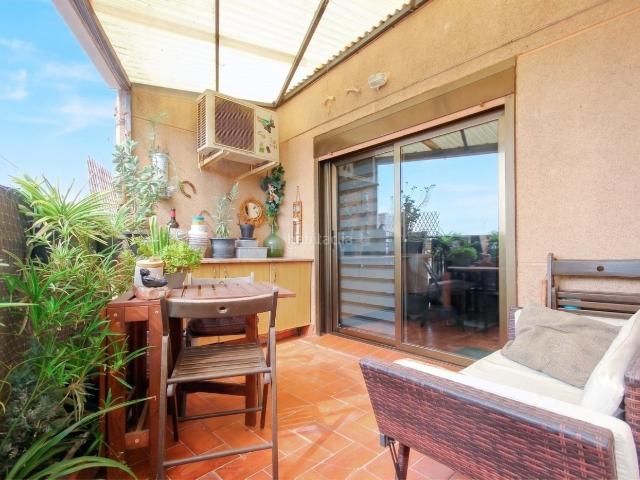 Ático en venta en Sant Boi de Llobregat, Vinyets Molí Vell. Encantandor ático con terraza muy próximo al centro!. Áticos Sant Boi de.