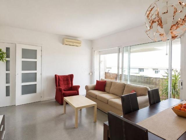 Ático en venta en Sant Fruitós de Bages. Dúplex con gran terraza, vistas despejadas, plaza de aparcamiento y trastero en Sant Fruitós de Bages. Áticos Sant Fruitós de.