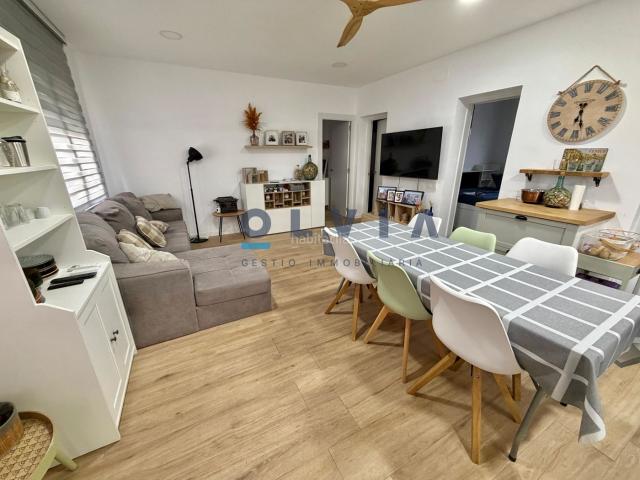 Piso en venta en Sant Quirze del Vallès, Les Fonts. PISO TIPO CASA TOTALMENTE REFORMADO. Pisos Sant Quirze del.