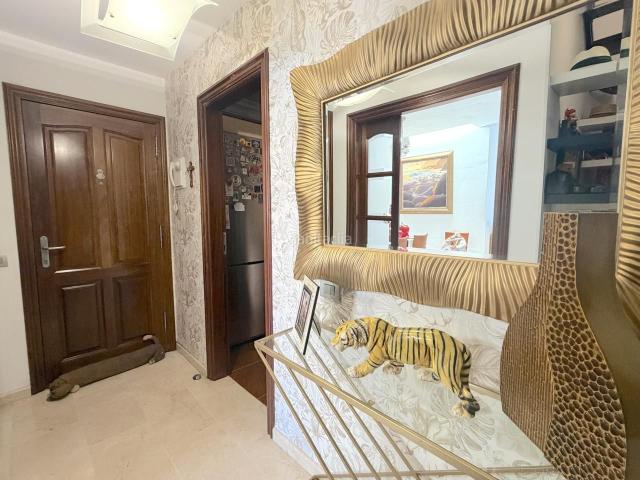 Ático en venta en Santa Cruz de Tenerife, Centro. Dúplex de 139 m con 96,80 m de terraza, garaje y trastero junto a Plaza Weyler. Áticos Santa Cruz de.