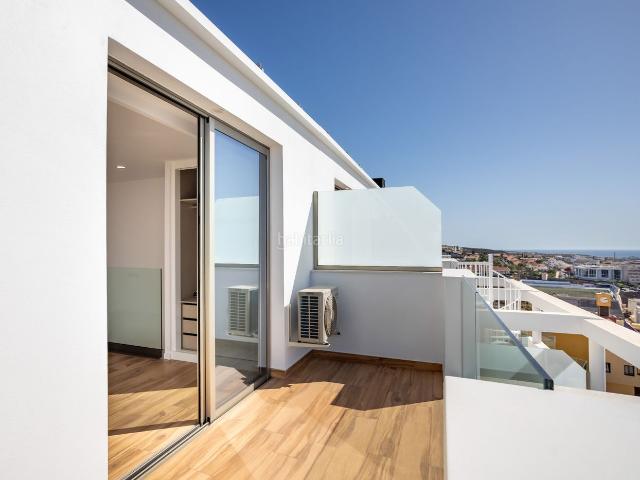 Ático en venta en Santiago del Teide, Puerto de Santiago. Ático duplex con terrasa grande. Áticos Santiago del.