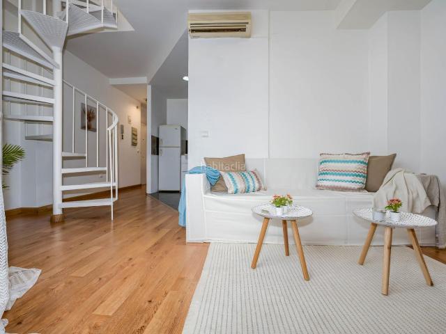 Ático en venta en Sanlúcar la Mayor. Luz, terraza y comodidad tu ático dúplex en Sanlúcar. Áticos Sanlúcar la.