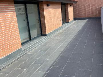 Ático en venta en Sabadell, Hostafrancs. ÁTICO DÚPLEX ZONA CENTRO DE SABADELL, 112 m2, 3 HAB 2 BAÑOS, BUHARDILLA, TERRAZA DE 43 m2. Áticos.