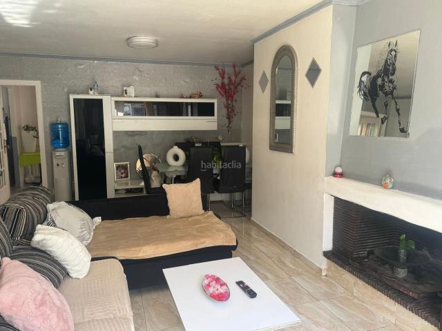 Ático en venta en Salt, Centre. ÁTICO EN VENTA DE 136 M CON TRES TERRAZAS EN EL CENTRO DE SALT. Áticos.