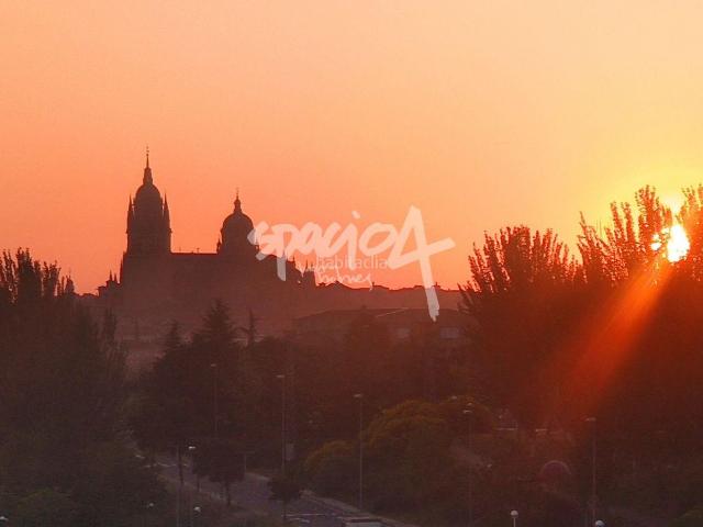 Ático en venta en Salamanca, Tejares Chamberí Alcades. Ático VPO en venta en Salamanca con vistas a la catedral. Áticos.