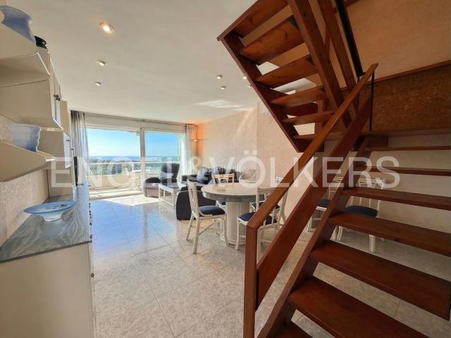 Ático en venta en Salou, Pla de Maset Cap de Salou Costa Dorada. Ático dúplex con vistas panorámicas al mar. Áticos.