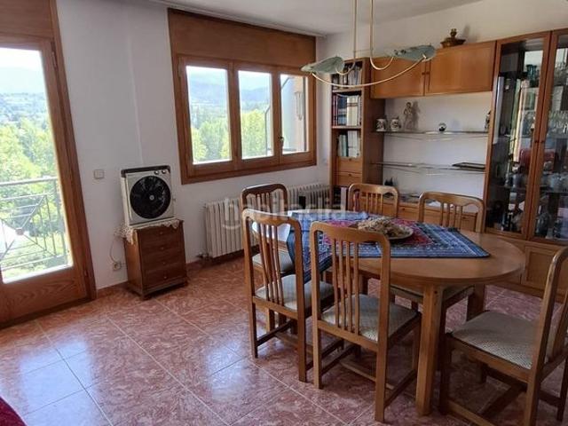 Ático en venta en Seu d´Urgell La. Ático dúplex con espectaculares vistas en La Seu dUrgell. Áticos Seu d´Urgell.