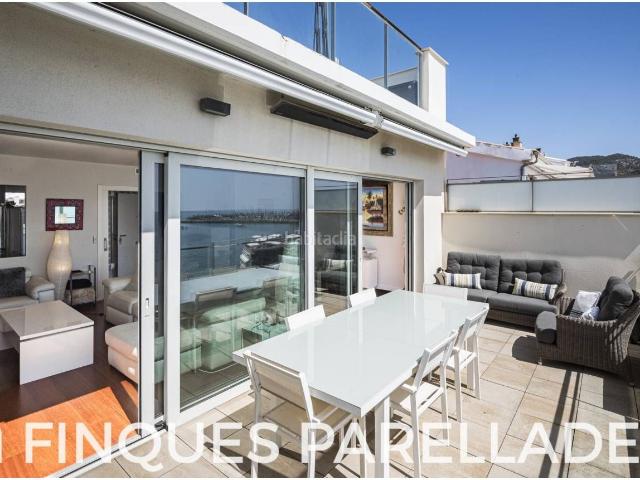 Ático en venta en Sitges, Can Girona Terramar Vinyet Costa Dorada. Espectacular y único áticoduplex de lujo con increibles vistas al mar. Primera linea de mar. Zona San Sebastian. Áticos.