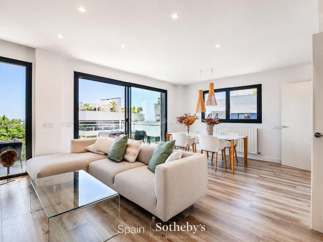 Ático en venta en Sitges, La Plana Costa Dorada. Exclusivo piso con vistas al mar en La Plana, a un paso del centro de Sitges. Áticos.