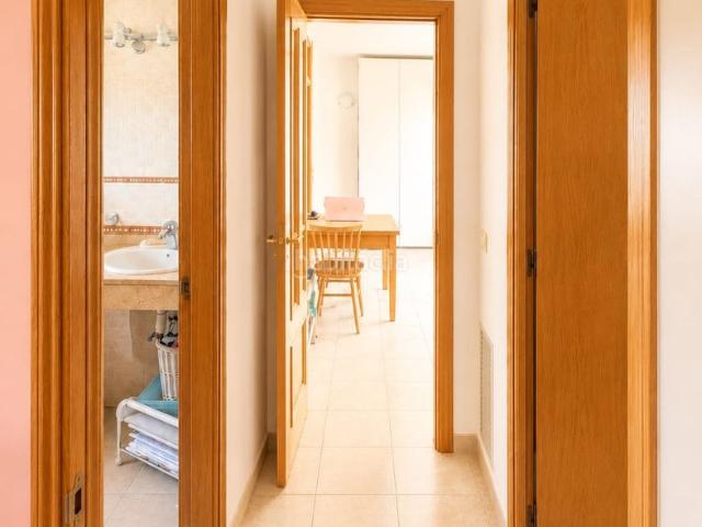 Ático en venta en Sitges, Les Botigues de Sitges Costa Dorada. Piso de 66m2 en venta en Les Botigues de Sitges. Áticos.