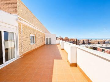 Ático en alquiler, Almería, Almería