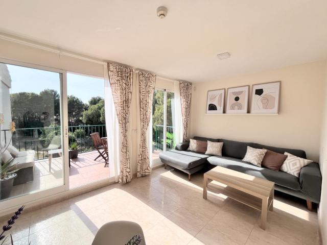 ÁTICO EN ALQUILER DE LARGA TEMPORADA, ALBIR. 2 HABITACIONES. REFORMADO