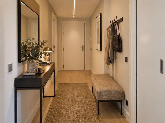 Ático en alquiler en travesía De Les Corts, Barcelona, de 120 m² 3 habitaciones por 2.400