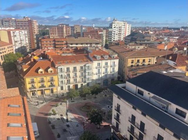 Atico en Alquiler en Valladolid, Valladolid
