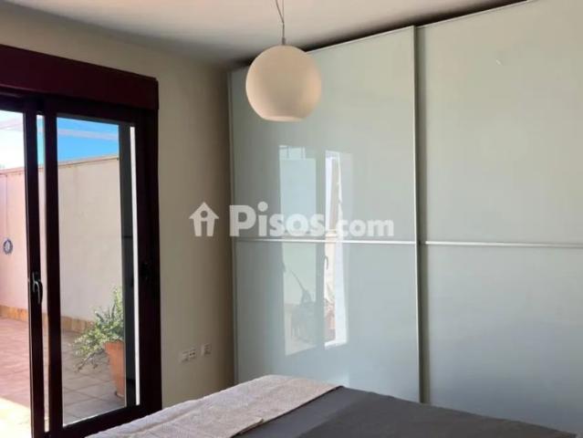 Ático en alquiler en Almeria