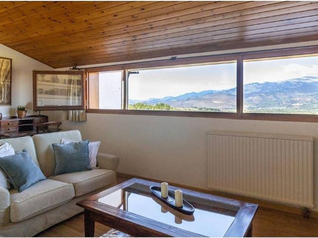 Ático en alquiler en calle A Das, Alp, de 103 m² 4 habitaciones por 1.400
