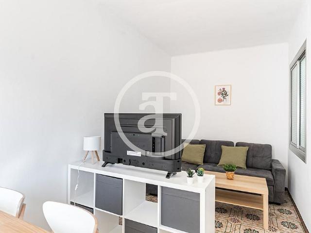 Ático en alquiler en calle Cooperativa, Hospitalet de Llobregat, L´, de 73 m² 3 habitaciones por 1.290