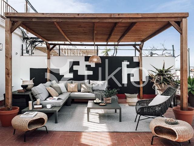 Ático en alquiler en calle De Balmes, Barcelona, de 207 m² 3 habitaciones por 5.685