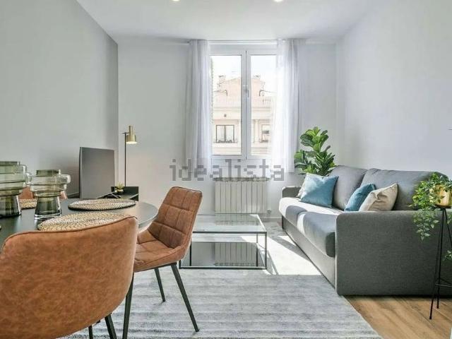 Ático en alquiler en calle De Balmes, Barcelona, de 87 m² 1 habitación por 3.000