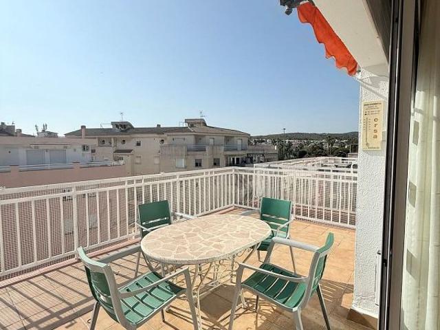Ático en alquiler en calle De Rovira i Virgili, Cunit, de 75 m² 3 habitaciones por 1.000