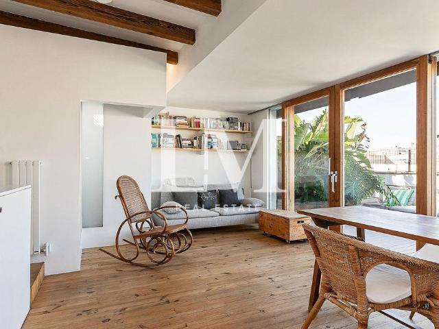 Ático en alquiler en calle D'en Gignàs, Barcelona, de 40 m² por 1.750