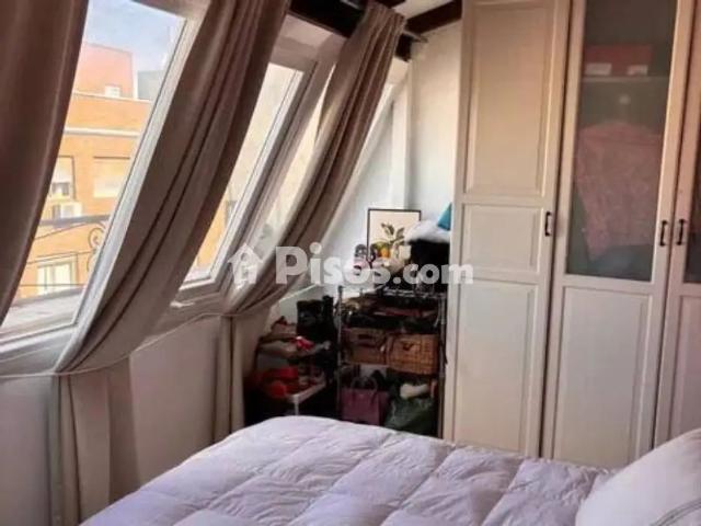 Ático en alquiler en Calle del Duque de Sesto, cerca de Calle de Lope de Rueda