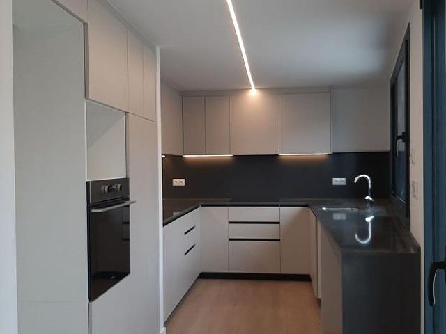 Ático en alquiler en calle Jaume Ibran, Mataró, de 123 m² 3 habitaciones por 2.050
