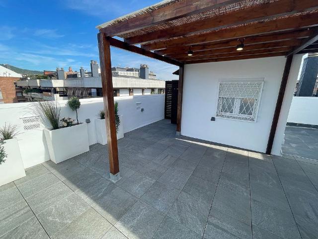 Ático en alquiler en calle Marti i Julià, Barcelona, de 350 m² 4 habitaciones por 4.800