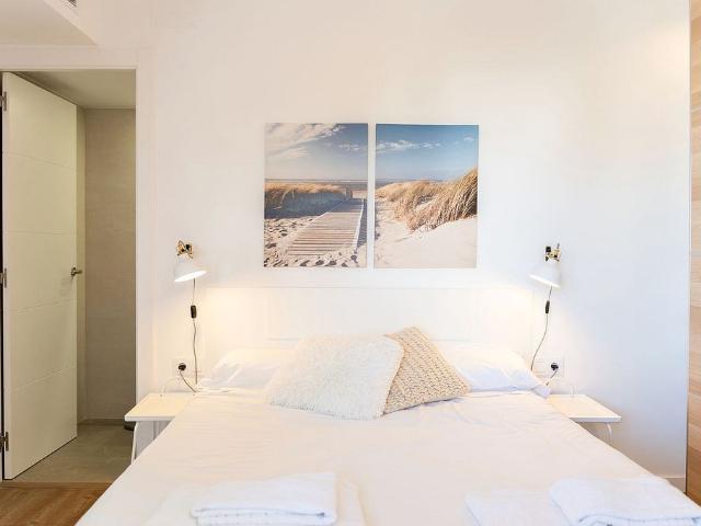 Ático en alquiler en calle Ps Maritim, Castelldefels, de 90 m² 3 habitaciones por 2.400