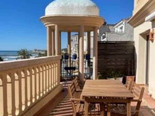 Ático en alquiler en calle Primer de Maig, Sitges, de 77 m² 2 habitaciones por 2.490