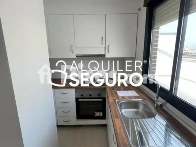 Ático en alquiler en Ciudad Lineal