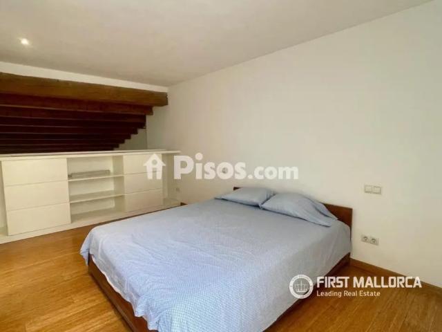 Ático en alquiler en Cort