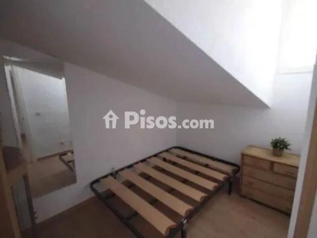 Ático en alquiler en Embajadores Lavapiés