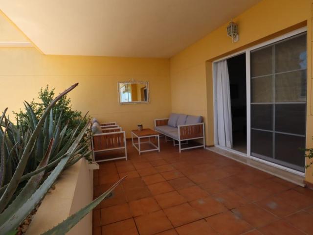 Atico en alquiler en Estepona