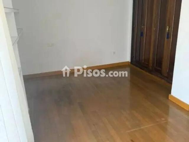 Ático en alquiler en Granada Capital