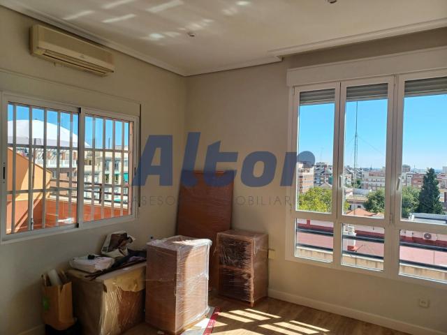 Ático en alquiler en Madrid Chamberí