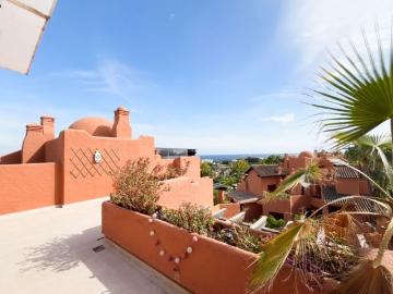 Atico en alquiler en Marbella