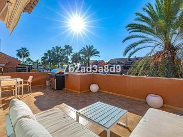 Ático en alquiler en Marbella, Málaga Costa del Sol