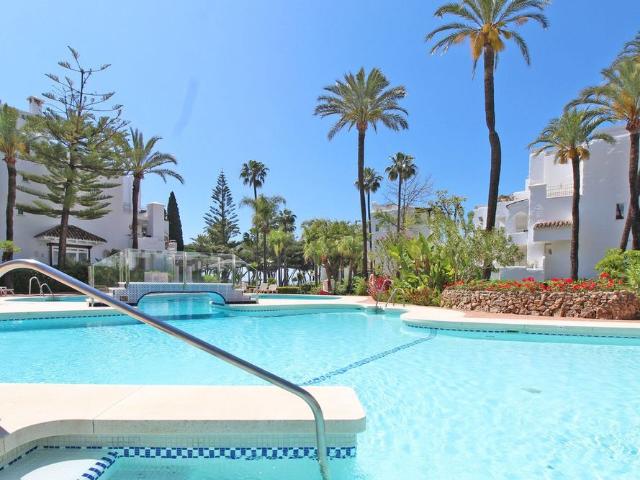 Atico en alquiler en Marbella, Marbella