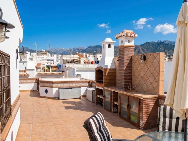 Atico en alquiler en Nerja