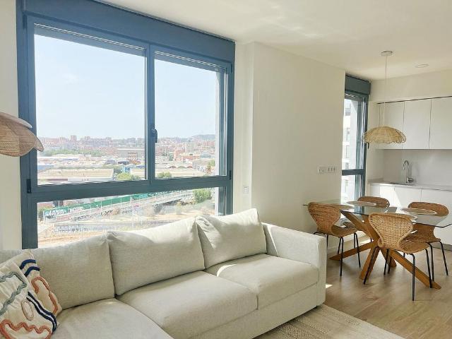 Ático en alquiler en paseo Del Mare Nostrum, Badalona, de 67 m² 2 habitaciones por 2.600