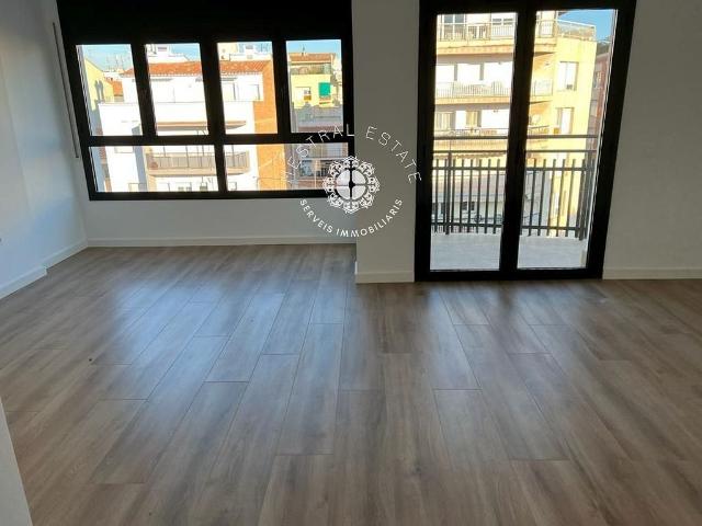 Ático en alquiler en plaza D'aragó, Cambrils, de 100 m² 3 habitaciones por 1.197