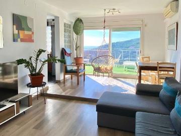Ático en alquiler en plaza Del Collet, Castelldefels, de 70 m² 2 habitaciones por 1.450